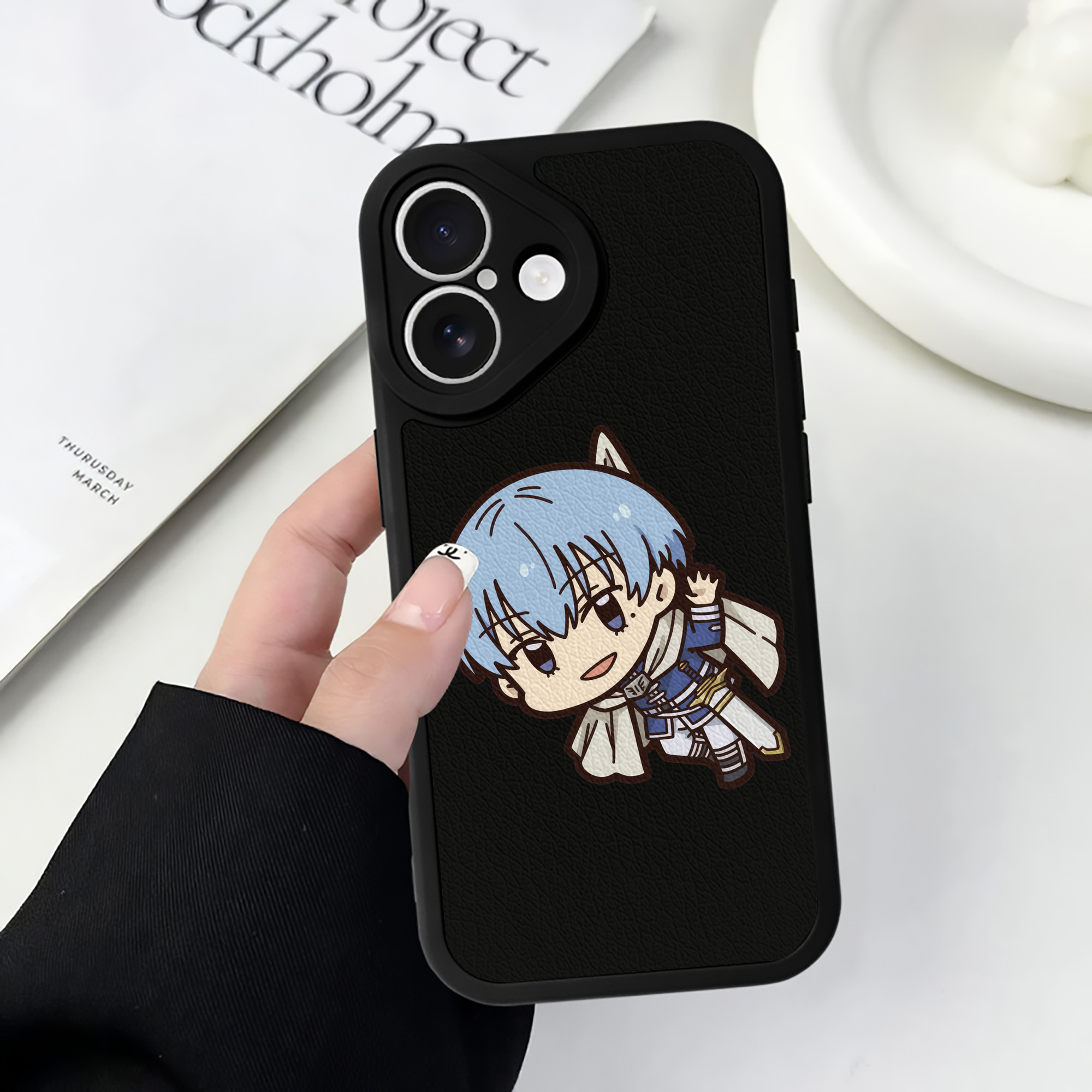 （画像用） 葬送のフリーレン Frieren 【iPhone 16シリーズ対応】シリコンスマホケース（レザー調） 材質：シリコン